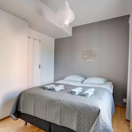Aurora Fox Suviheinä Apartment Rovaniemi