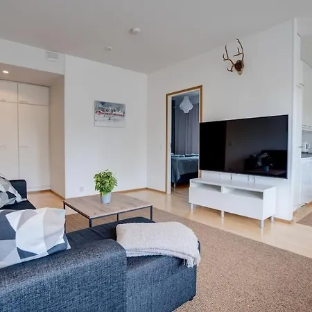 Aurora Fox Suviheinae 罗瓦涅米